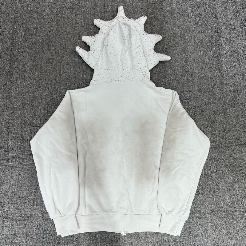 سويت شيرت بقلنسوة بطابع ثلاثي  - مراجعة Anime Merch Hoodie وسعره